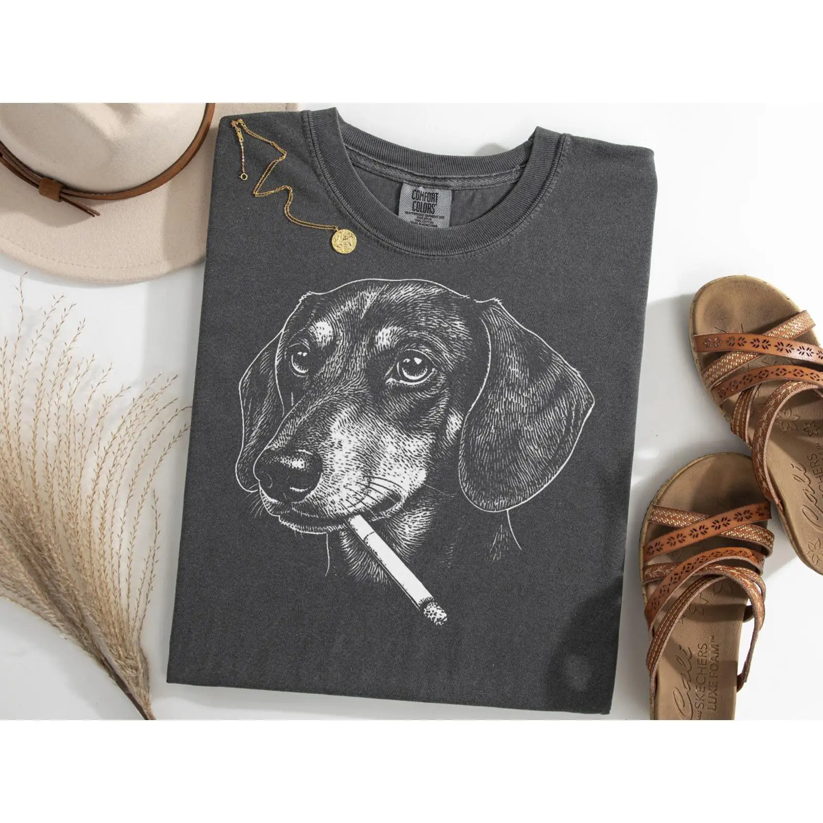 Vintage Fashion Gen Z - Camiseta con meme de Dachshund fumando,