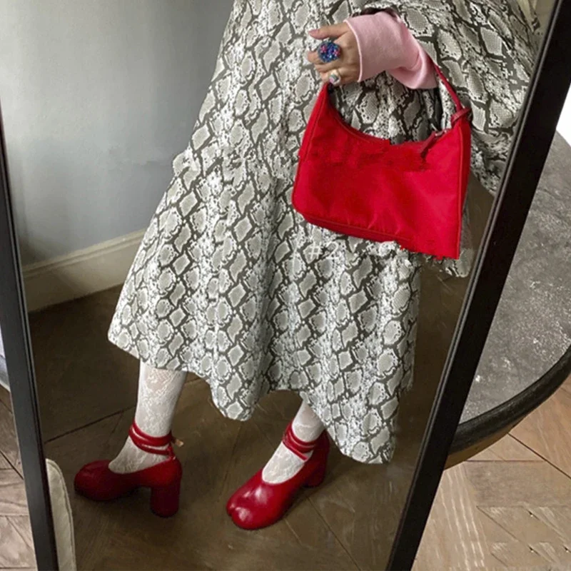 Zapatos de tacón alto de cuero - Vintage Fashion Girl reseña y precio
