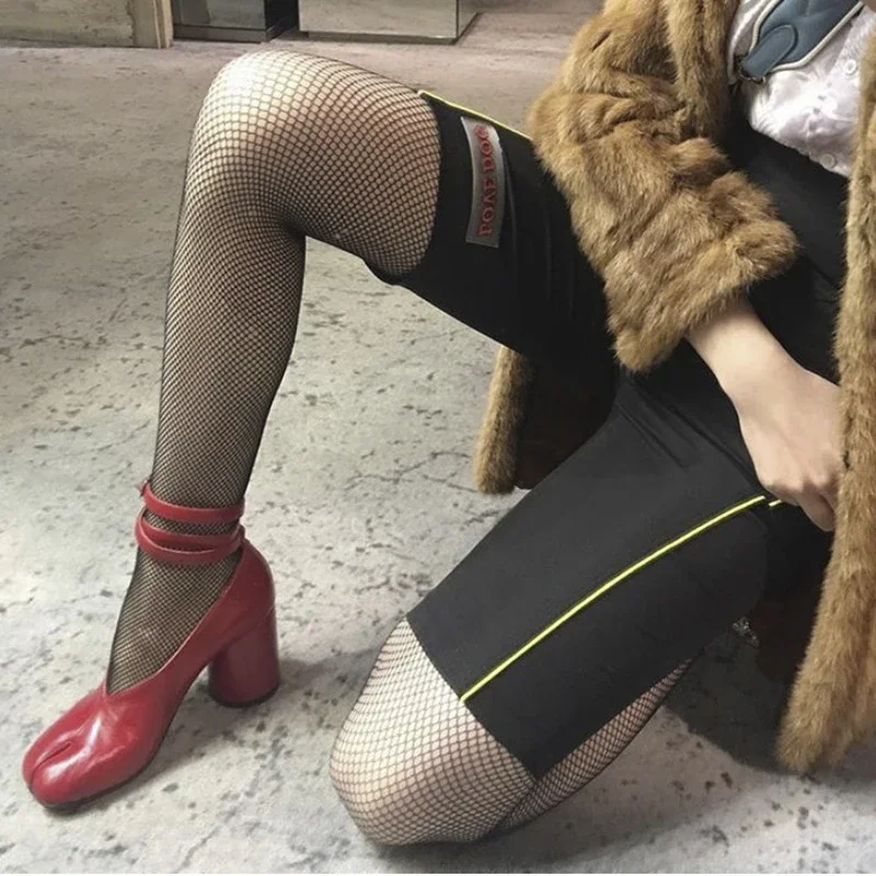 Zapatos de tacón alto de cuero - Vintage Fashion Girl reseña y precio